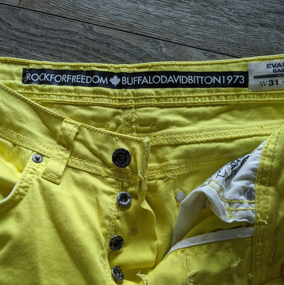 Buffalo David Button Jeans - Picture 3 of 3